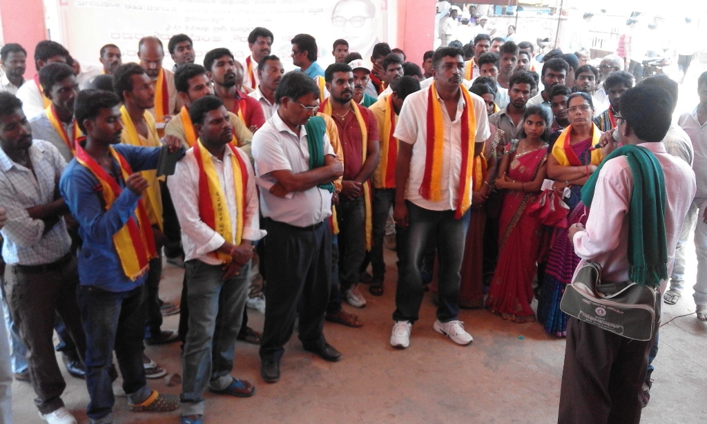 ಅಕ್ರಮ ಮರಳು ಸಾಗಾಟದ ವಿರುದ್ಧ ಪ್ರತಿಭಟನೆ